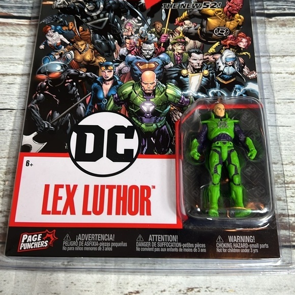 DC Forever Evil Lex Luthor Comic Book And 4” Action Figure ( Green ) Volume #1 - Picture 3 of 7